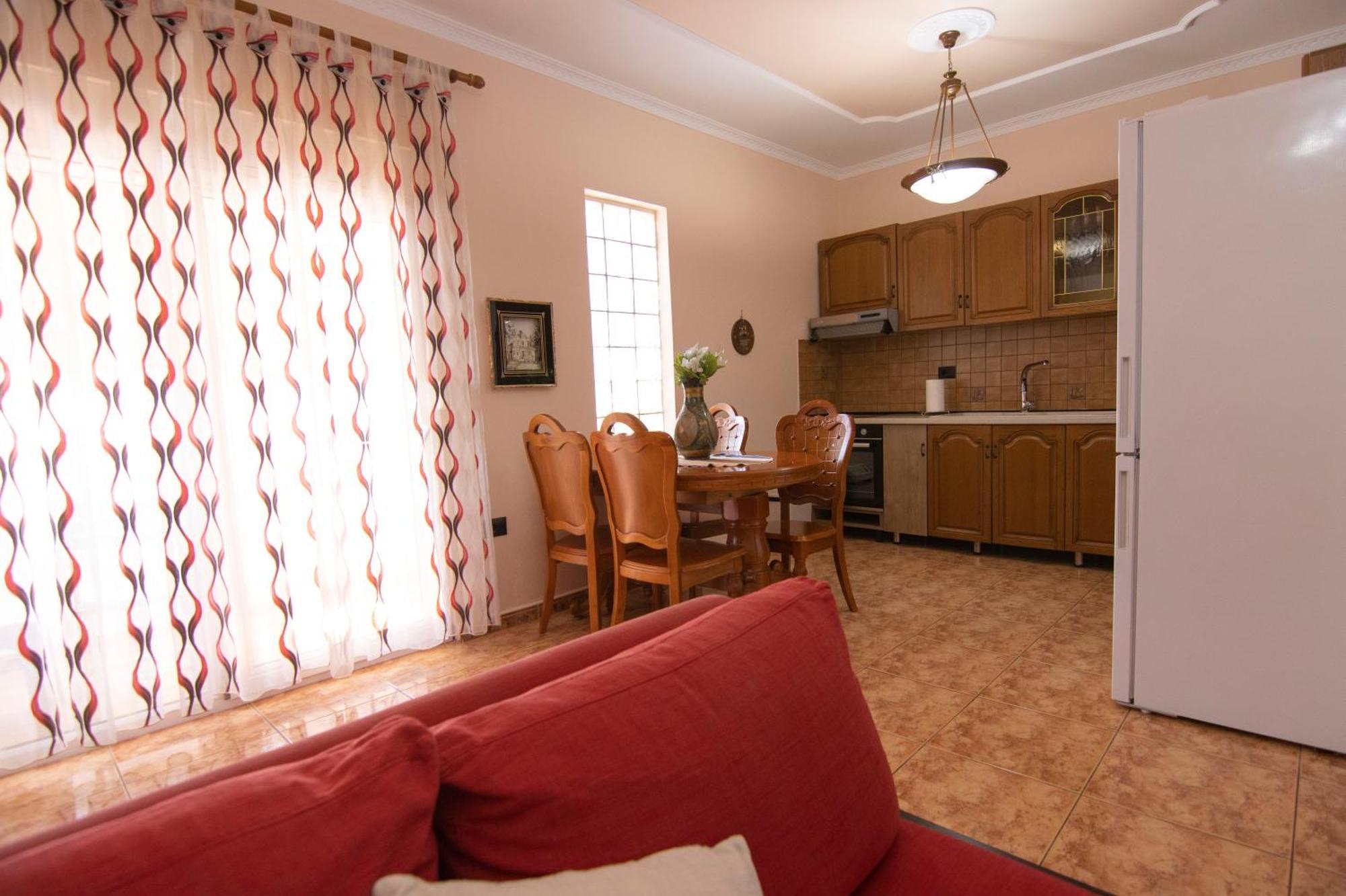 Tirana Central Apartment Exterior photo
